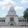 জনবহুল এলাকায় ত্রুটিপূর্ণ বিমান চলাচলে নিষেধাজ্ঞা চেয়ে রিট