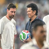 ক্রিকেট কিংবদন্তি ও ফুটবল রাজার মহামিলন