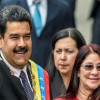 ভেনেজুয়েলার প্রেসিডেন্ট মাদুরো স্ত্রীসহ আটক