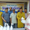 মাগুরায় অস্বচ্ছলদের মাঝে ঈদ সামগ্রী বিতরণ 