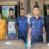 সালথায় গাঁজাসহ ৩ মাদক কারবারী আটক