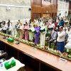 <p>শপথ নিলেন সংরক্ষিত নারী আসনের ৪৯ এমপি</p>