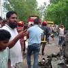 বাস-মাইক্রো-প্রাইভেটকারের ত্রিমুখি সংঘর্ষে নিহত ১ 
