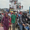 দৌলতদিয়ায় যাত্রী ও যানবাহনের চাপ বাড়লেও নেই ভোগান্তি