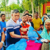 জামালপুরে দুস্থ পরিবারের মধ্যে ঈদ সামগ্রী বিতরণ