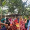 সালথায় বিয়ের চার মাসের মাথায় তরুণীর ঝুলন্ত মরদেহ উদ্ধার