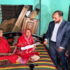 চিকিৎসা কষ্টে থাকা কাঙালিনী সুফিয়ার দায়িত্ব নিলো বসুন্ধরা ফাউন্ডেশন