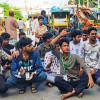 শিক্ষামন্ত্রীর পদত্যাগের দাবিতে জামালপুরে সড়ক অবরোধ করে শিক্ষার্থীদের বিক্ষোভ