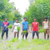 রাস্তা সংস্কার না হওয়ায় ধান রোপণ করে প্রতিবাদ