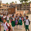 <p>ছুটির ঘণ্টা: শৈশবের ভালোবাসা মাখা দিনগুলোর মধুর স্মৃতিধ্বনি</p>