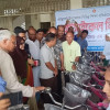 দিনাজপুরে ৬০ শিক্ষার্থীর হাতে বাইসাইকেল তুলে দিলেন সমাজকল্যাণমন্ত্রী ডা. জাহিদ