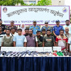 সুন্দরবনের বনদস্যু ‘নানা ভাই’ বাহিনীর ১২ সদস্যের আত্মসমর্পণ
