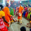 ভালো ফসলের আশায় কারাম গাছের বন্দনায় ওরাঁওরা