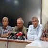 <p>&zwnj;&lsquo;বাড়ানোর পরও বাংলাদেশে জ্বালানি তেলের দাম অনেক কম&rsquo;</p>
