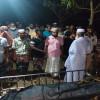 গাজী নজরুলের দ্বিতীয় স্ত্রী মরিয়মের লাশ গভীর রাতে শ্যামনগরে, পারিবারিক কবরস্থানে দাফন 
