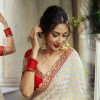 ‘পূজার সময় উপহার যেমন পাই, আবার উপহার দিতেও হয়’