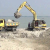 <p>অবৈধ বালু উত্তোলন বন্ধ ও পদ্মা সেতু রক্ষায় রিট</p>