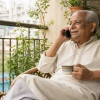 হাতে স্মার্টফোন, কাটছে কি বয়স্কদের নিঃসঙ্গতা?