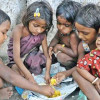 আন্তর্জাতিক দারিদ্র্য দূরীকরণ দিবস: সচেতনতা, চ্যালেঞ্জ এবং প্রভাব