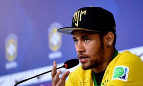 ব্রাজিল ফুটবল দল পিছিয়ে আছে : নেইমার