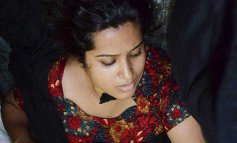 কণ্ঠশিল্পী ন্যান্সিকে ল্যাব এইডে স্থানান্তর