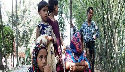 বন্যায় ভেসে বাংলাদেশে আশ্রয় নিয়েছে ৫ শতাধিক ভারতীয়