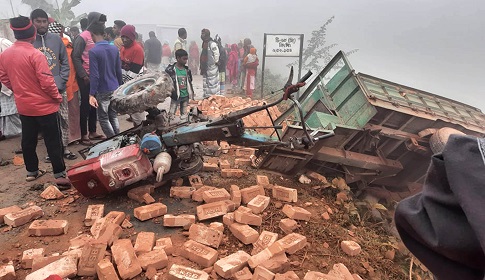 সুজানগরে ট্রেনের ধাক্কায় নিহত ১