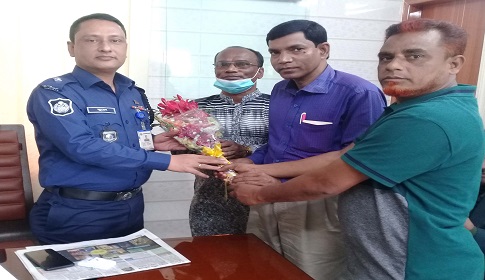 মহাদেবপুরে ওসির বিদায় সংবর্ধনা