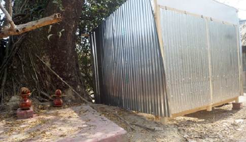 বরিশালে শীতলা পূজার স্থান দখল