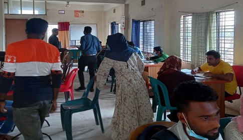 সরকারি নিষেধাজ্ঞা অমান্য করে ঝিনাইদহে চলছে এমএলএম কোম্পানি ওয়ার্ল্ড মিশন ২১