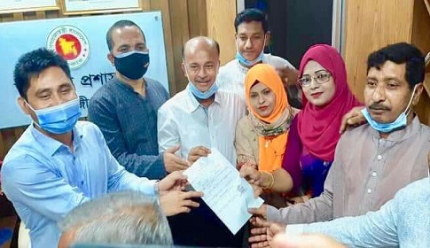 সোনাগাজী পৌরসভায় ছয় মেয়র প্রার্থীসহ ৫১ জনের মনোনয়ন দাখিল