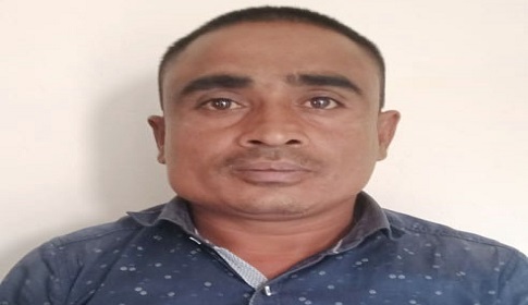 জাদুকাটায় কোয়ারি খনন করে বালু পাথর লুট, আটক ১