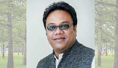 সস্ত্রীক করেরানায় আক্রান্ত ব্যারিষ্টার ইমন