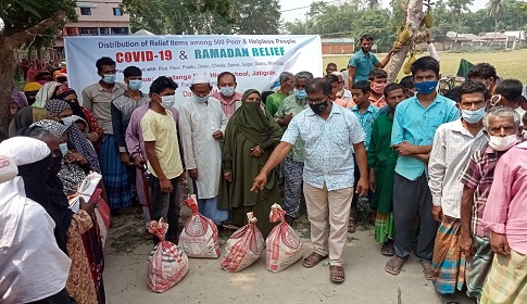 অসহায় মানুষের পাশে ‘আসমোক কোম্পানী’ 