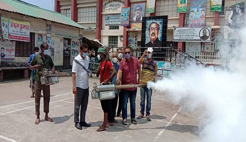 গলাচিপা পৌরসভায় মশক নিধন কর্মসূচি উদ্বোধন