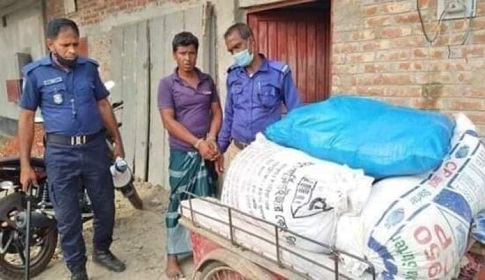 গোবিন্দগঞ্জে ১০ টাকা কেজির সরকারি চাল উদ্ধার, ব্যবসায়ী আটক