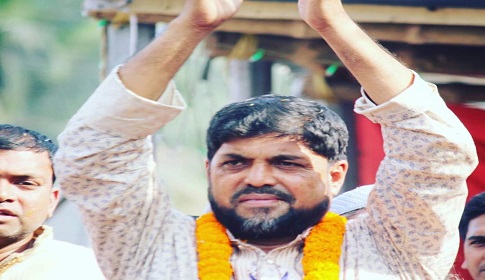 ভূমি কর্মকর্তাকে লাঞ্ছিতের ঘটনায় সেই আ. লীগ নেতা গ্রেফতার