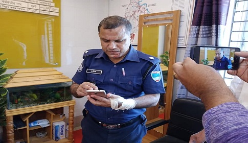বাগেরহাটে পুলিশের উপর হামলার ঘটনায় ২ হেফাজত কর্মী গ্রেফতার