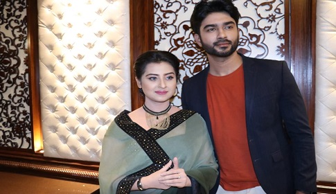 ইকবালের ‘রিভেঞ্জ’ সিনেমায় রোশান-বুবলী