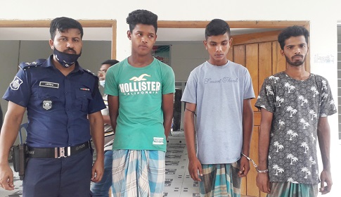 লোহাগড়ায় কিশোরীকে গণধর্ষণের ঘটনায় জেলা পরিষদের সদস্যসহ ৬ জনের নামে মামলা, আটক ৩