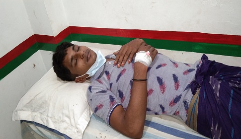 সুবর্ণচরে শ্বশুর বাড়িতে জামাইকে পিটিয়ে আহত
