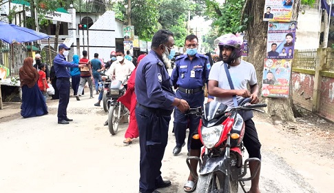 ফরিদপুরে ৫০ জনকে ৪৬ হাজার ২৫০ টাকা জরিমানা