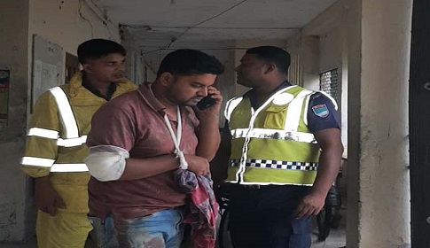 প্রার্থীদের ভোট বর্জন ও ভোট গ্রহণ স্থগিতের মধ্য দিয়ে শেষ হল সাতক্ষীরার দুই উপজেলার ২১ ইউনিয়নের নির্বাচন