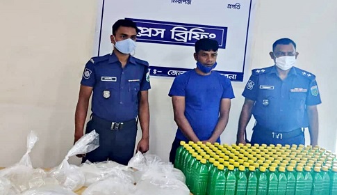 ঈশ্বরদীতে ১৫০ লিটার দেশী মদসহ মাদক ব্যবসায়ী আটক