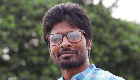 হেমন্ত আসে