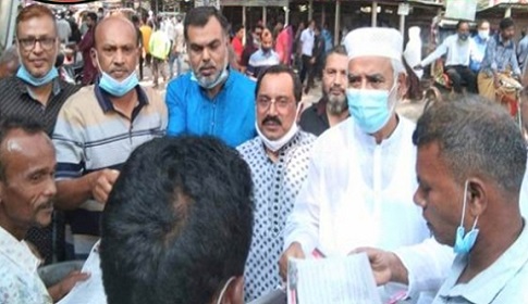 নিত্যপণ্যের দাম বেড়ে যাওয়ায় টাঙ্গাইলে বিএনপির লিফলেট বিতরণ 