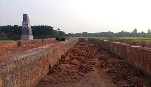 বড়াইগ্রামে শিক্ষা প্রতিষ্ঠানের কাছাকাছি ইটভাটা বন্ধ করে দিয়েছে পরিবেশ অধিদপ্তর