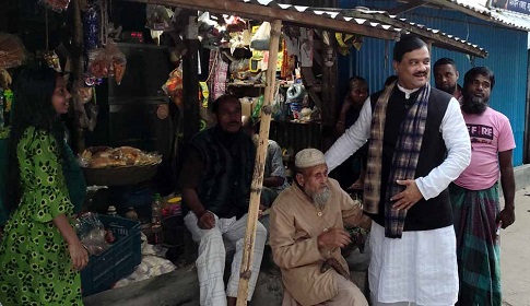 বাগাট ইউনিয়নে চেয়ারম্যান প্রার্থী শাহজাহান মোল্যার গণসংযোগ