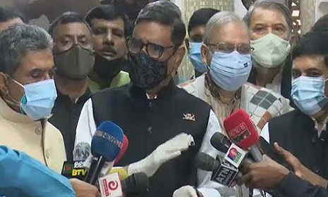 গণতন্ত্র শৃঙ্খলমুক্ত হলেও এখনো প্রাতিষ্ঠানিক রূপ পায়নি