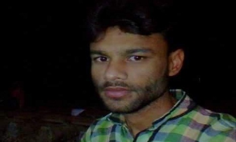 ঠাকুরগাঁওয়ে ট্রেনের টিকিট কালোবাজারির সময় যুবলীগ নেতা গ্রেফতার !     